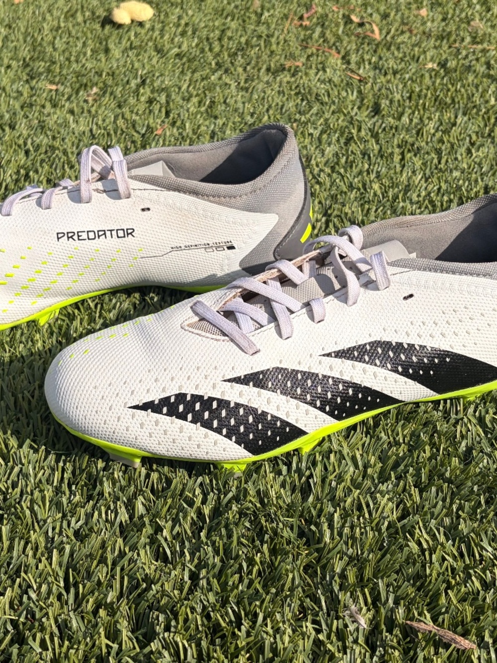 Adidas Predator Accuracy.3 FG Soccer Cleats–White/Black/Solar Green–Men's US 7